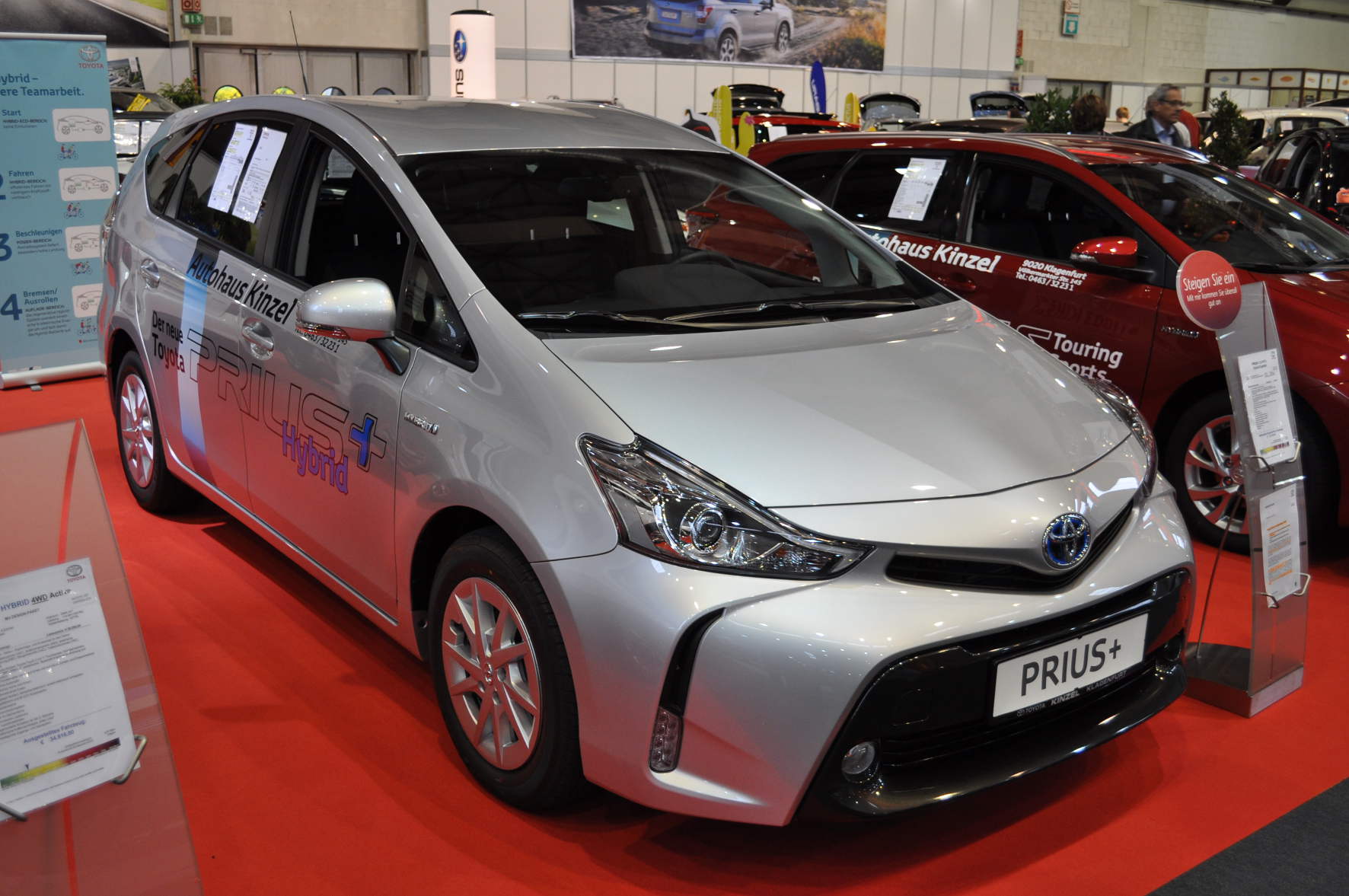 Sieben Plätze für die ganze Familie bietet der Prius+